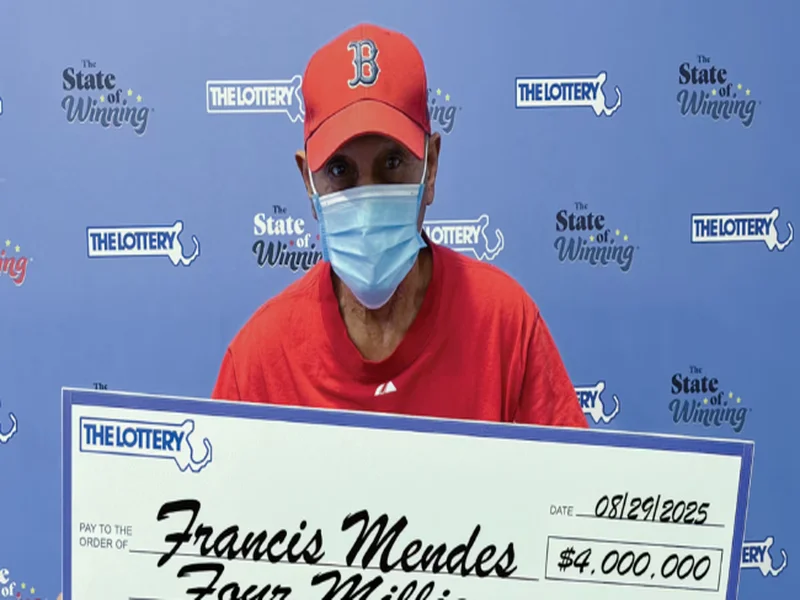 大乐透第25133期开奖情况：后区双单数中包含一个掉号，一等奖9注